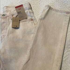 Levi's 501 Jeans in Cream